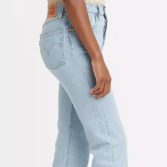 NWT Levi's 501 Original Cropped Women's Jeans in Samba Blues size 31 - Picture 2 of 10